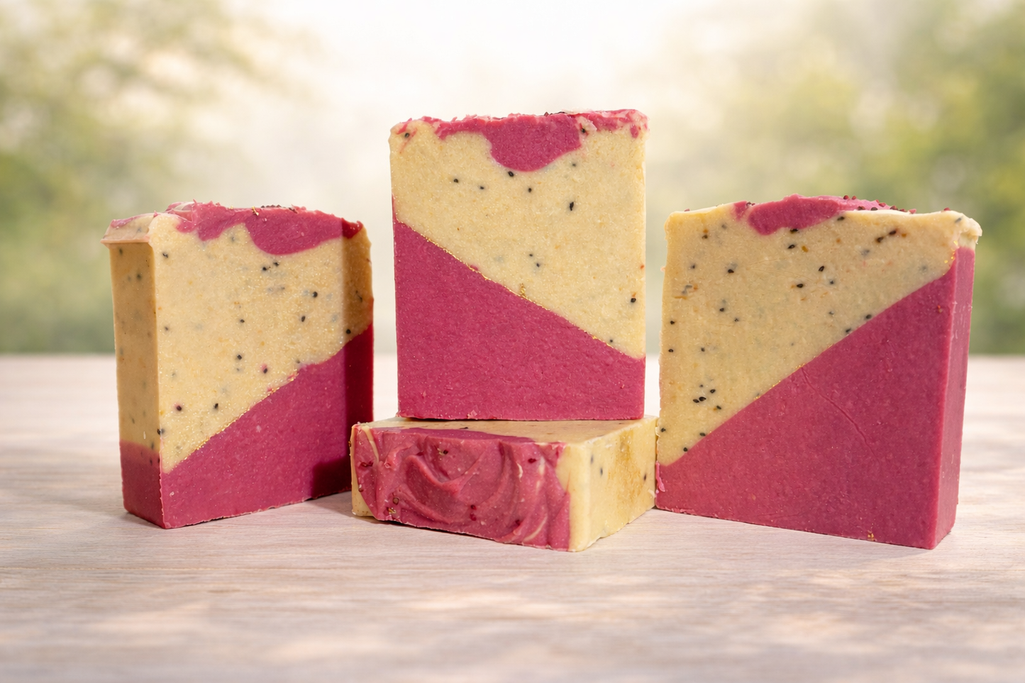 Crush Goat Milk & Tallow Soap Bar – Raspberry, Coconut & Sandalwood