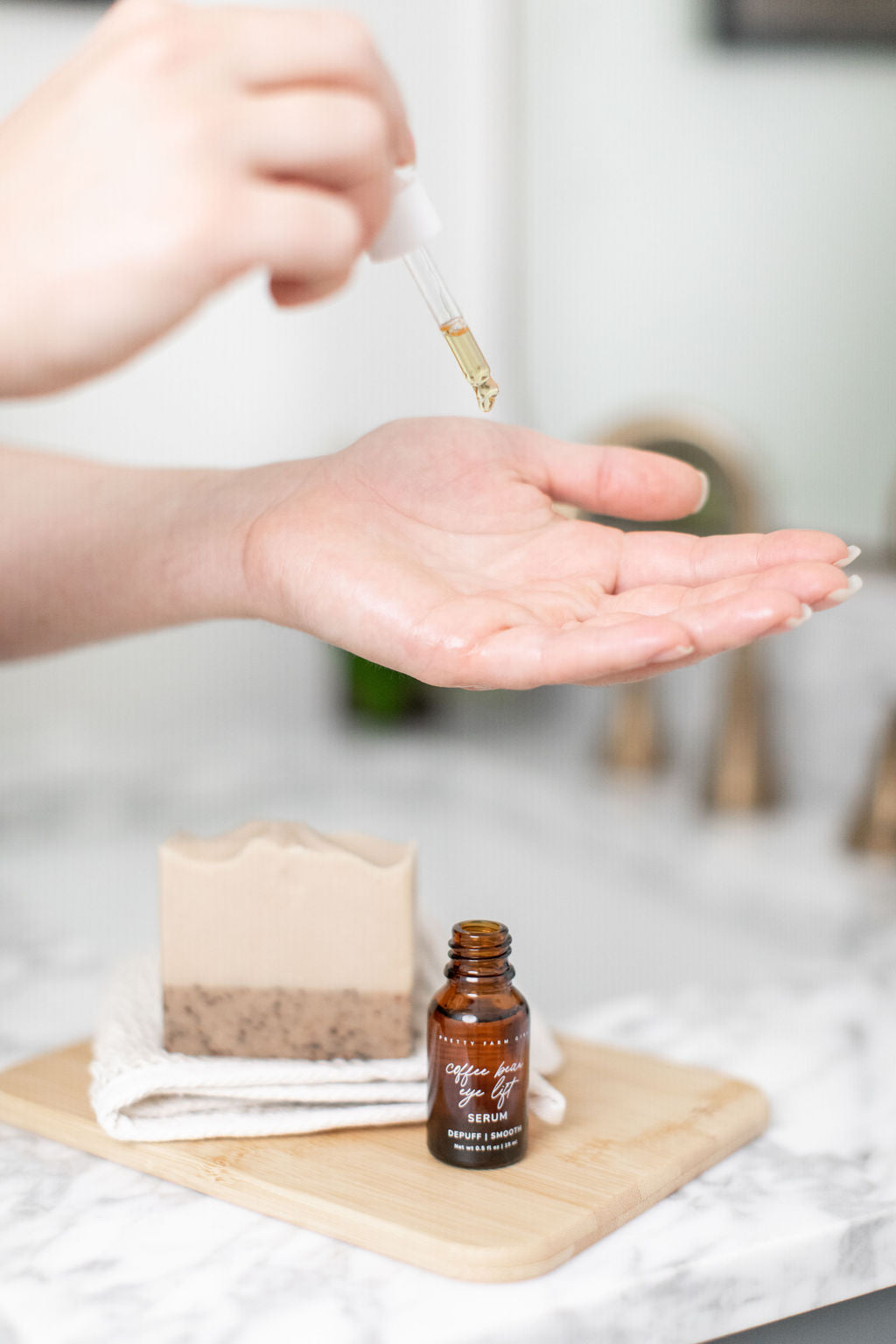Invigorating Coffee Duo – Exfoliate & Energize Face Kit