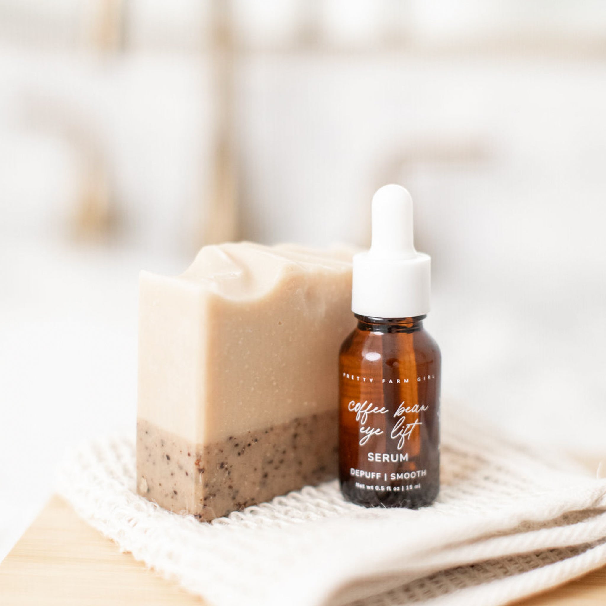 Invigorating Coffee Duo – Exfoliate & Energize Face Kit