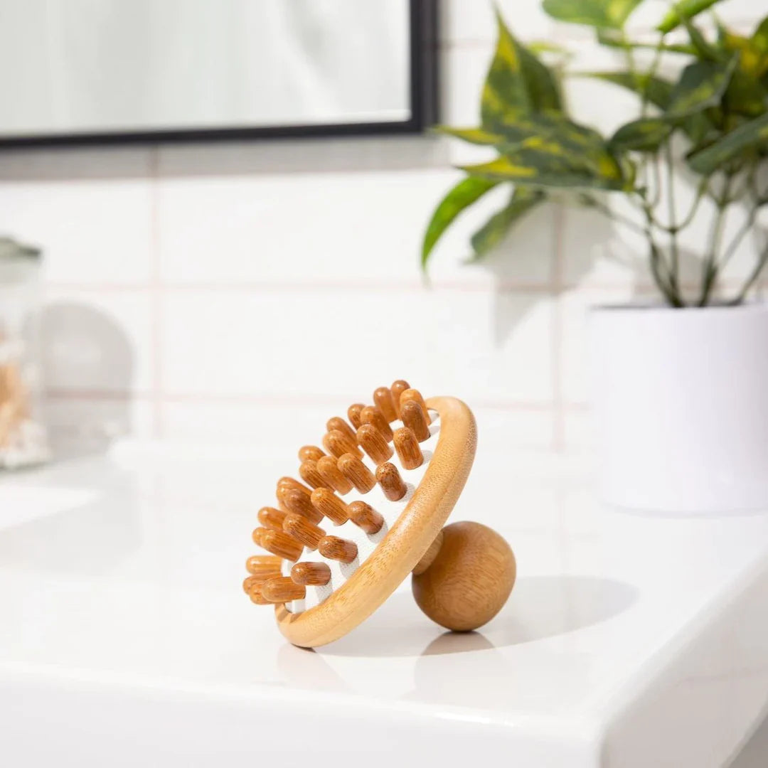 Bamboo Stimulating Scalp Massager – Natural Scalp Cleanser & Circulation Tool