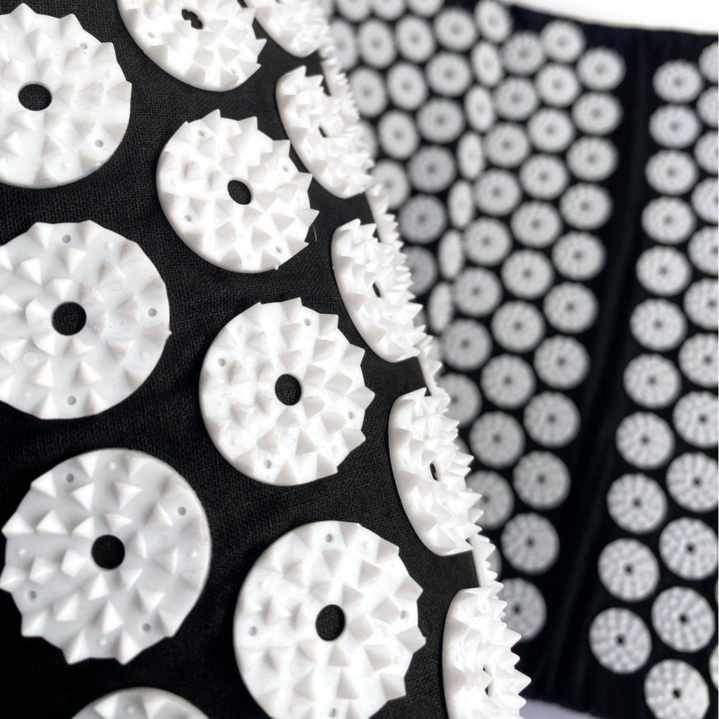 Drip Sweat Lotus Wellness Acupressure Mat with Pillow